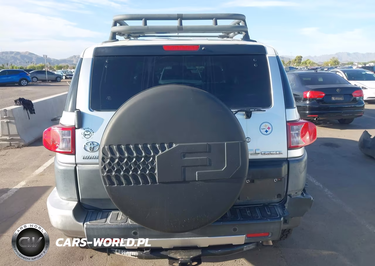 2007 Toyota Fj Cruiser VIN:JTEZU11F370001573 - 16