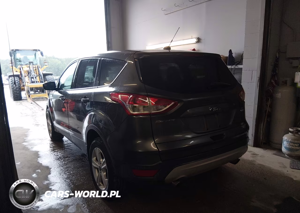 2015 Ford Escape Se VIN:1FMCU9GX0FUC53373 - 3