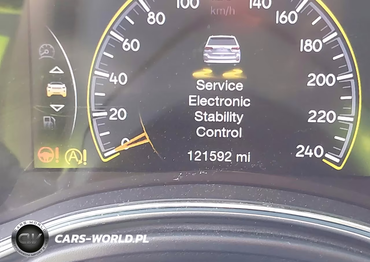 2018 Jeep Grand Cherokee Altitude 4X4 VIN:1C4RJFAG3JC181307 - 7