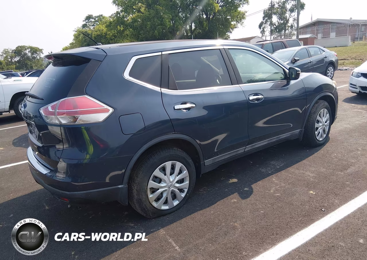 2015 Nissan Rogue S VIN:5N1AT2MLXFC810508 - 4