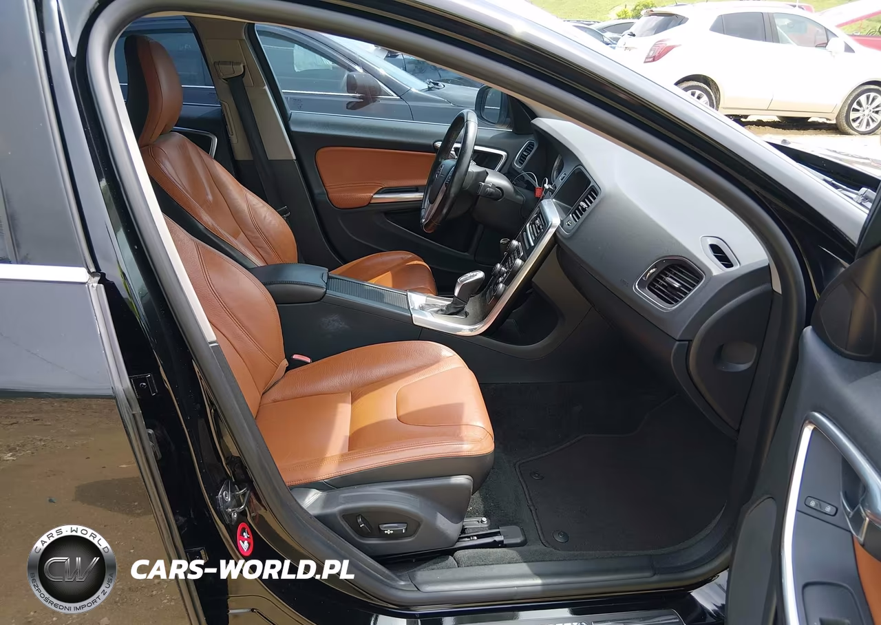 2013 Volvo S60 T5 VIN:YV1612FS2D1233738 - 5
