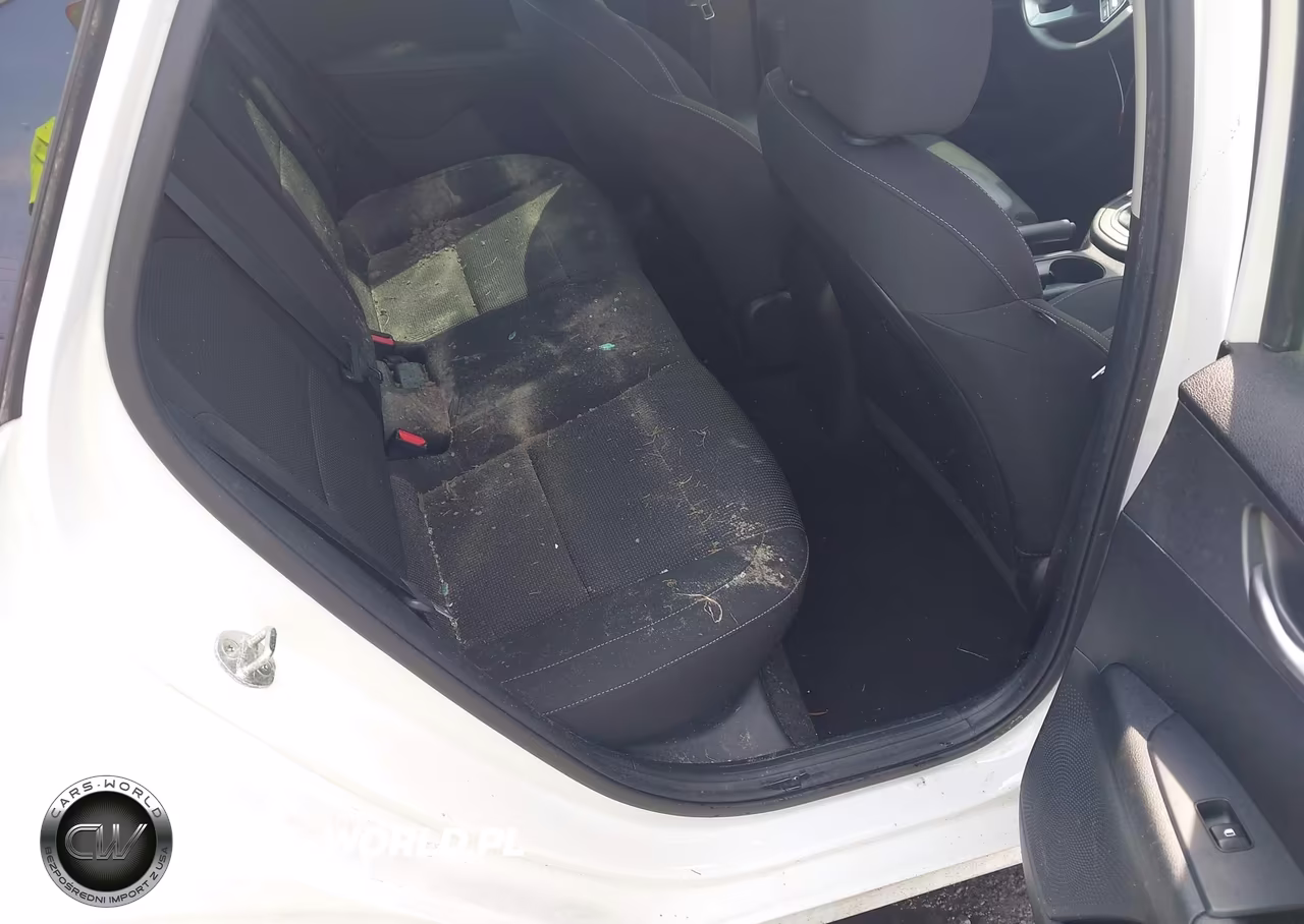 2019 Kia Forte Lxs VIN:3KPF24AD6KE104841 - 8