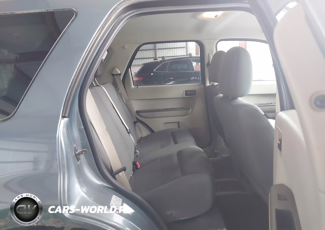2012 Ford Escape Xls VIN:1FMCU9C73CKB34164 - 8