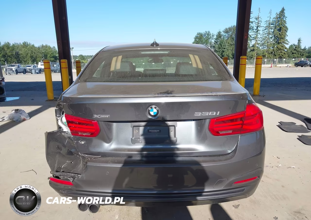2017 BMW 330I xDrive VIN:WBA8D9C55HK678307 - 16