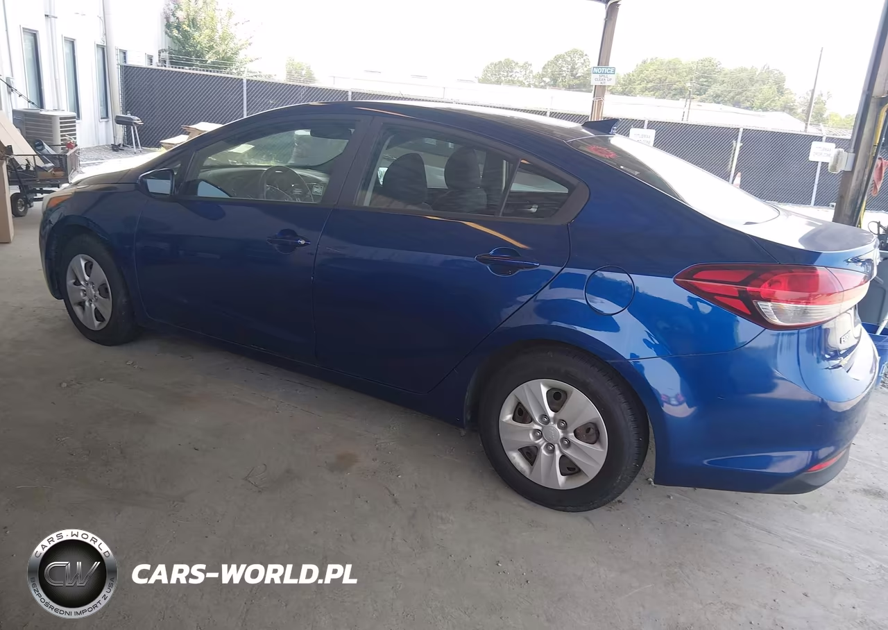2018 Kia Forte Lx VIN:3KPFL4A70JE184966 - 3