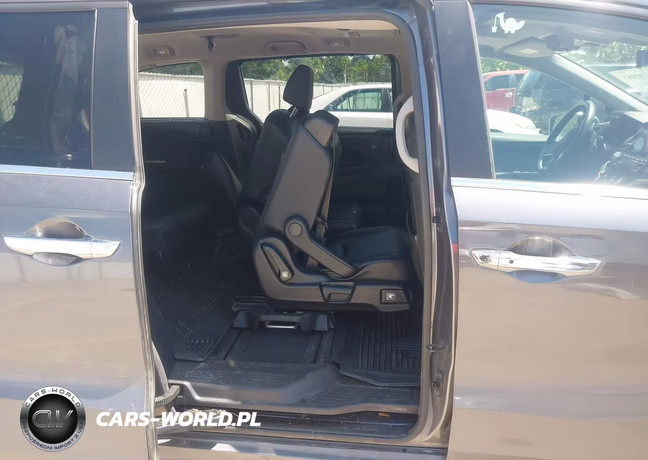 2022 Honda Odyssey Touring VIN:5FNRL6H8XNB039408 - 8