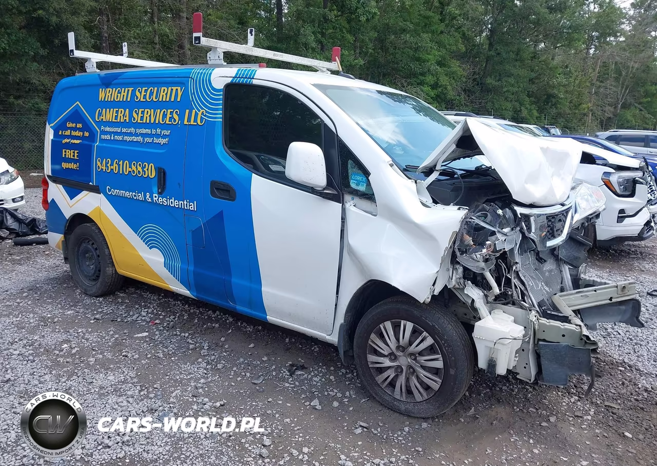 2017 Nissan Nv200 Sv – zdjęcie 1 z 15