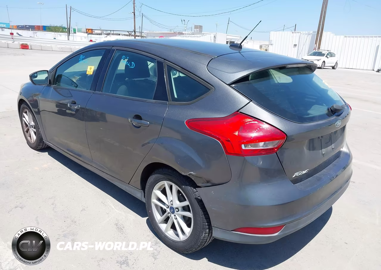 2015 Ford Focus Se VIN:1FADP3K23FL288767 - 6