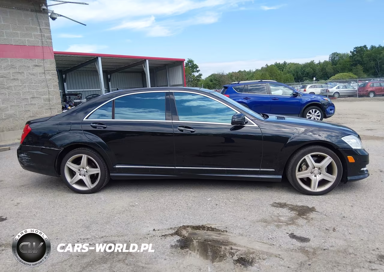 2011 Mercedes-Benz S 550 4Matic VIN:WDDNG8GBXBA368292 - 13