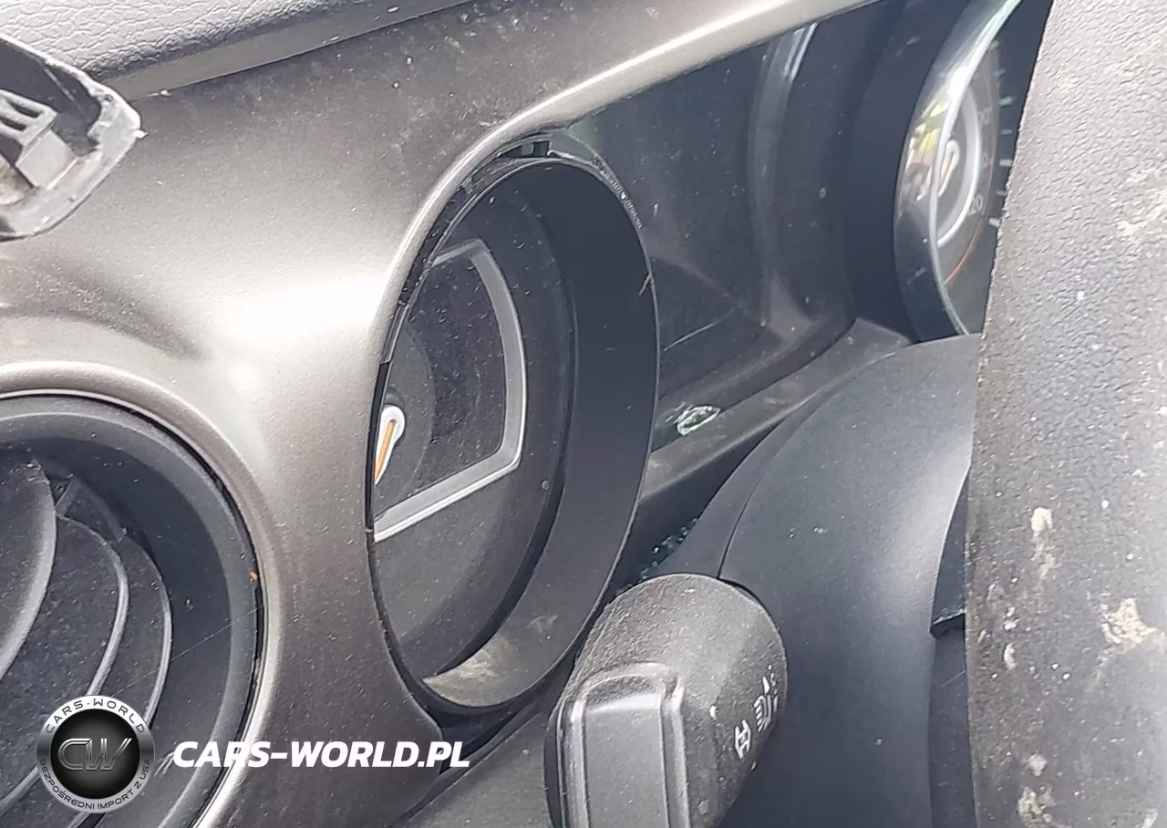 2018 Jeep Wrangler Unlimited Sport S 4X4 VIN:1C4HJXDG5JW114879 - 14