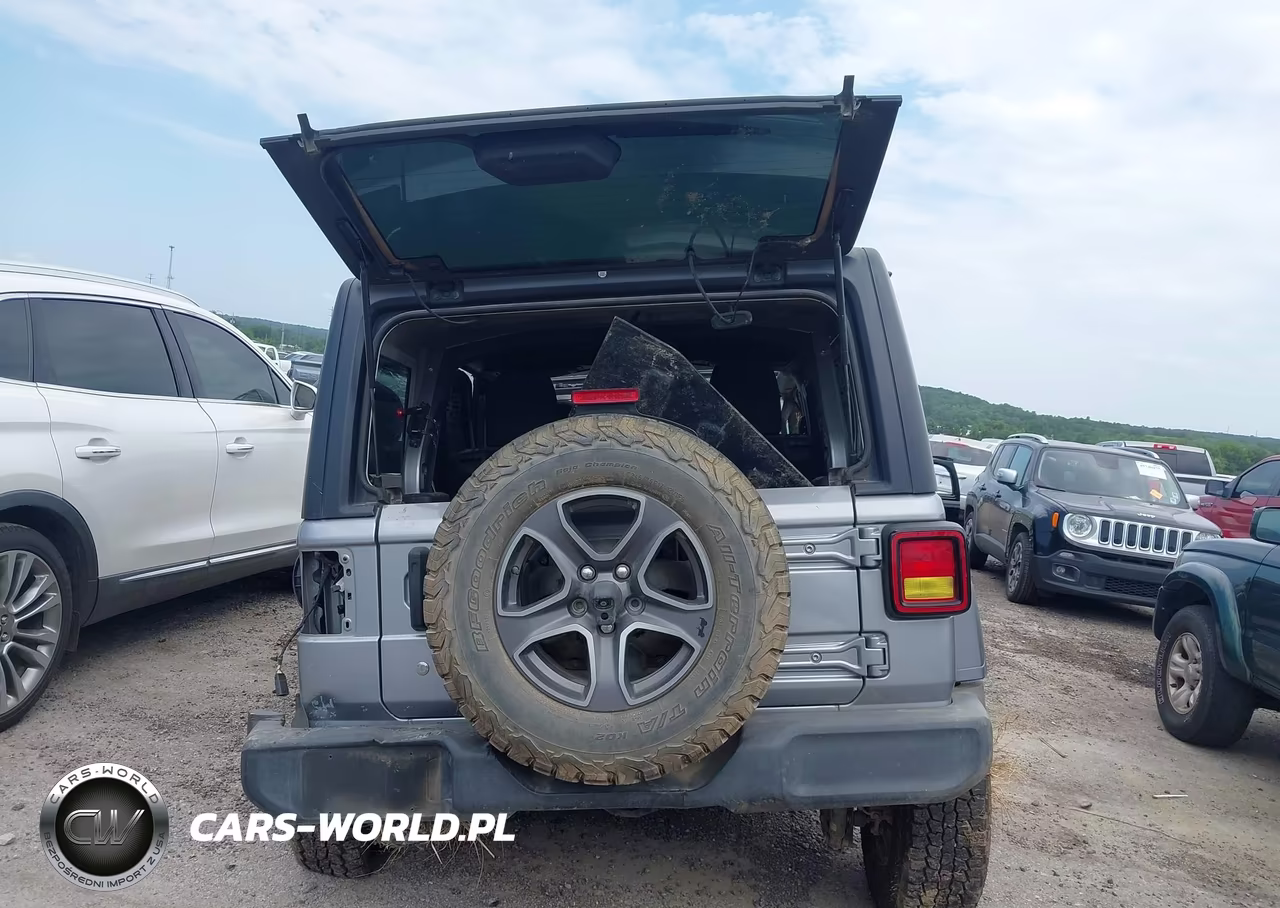 2018 Jeep Wrangler Unlimited Sport S 4X4 VIN:1C4HJXDG5JW114879 - 15
