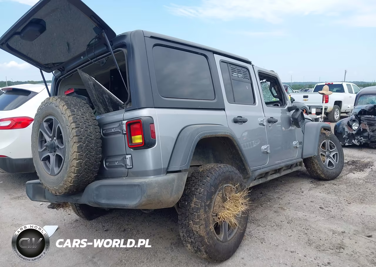 2018 Jeep Wrangler Unlimited Sport S 4X4 VIN:1C4HJXDG5JW114879 - 4