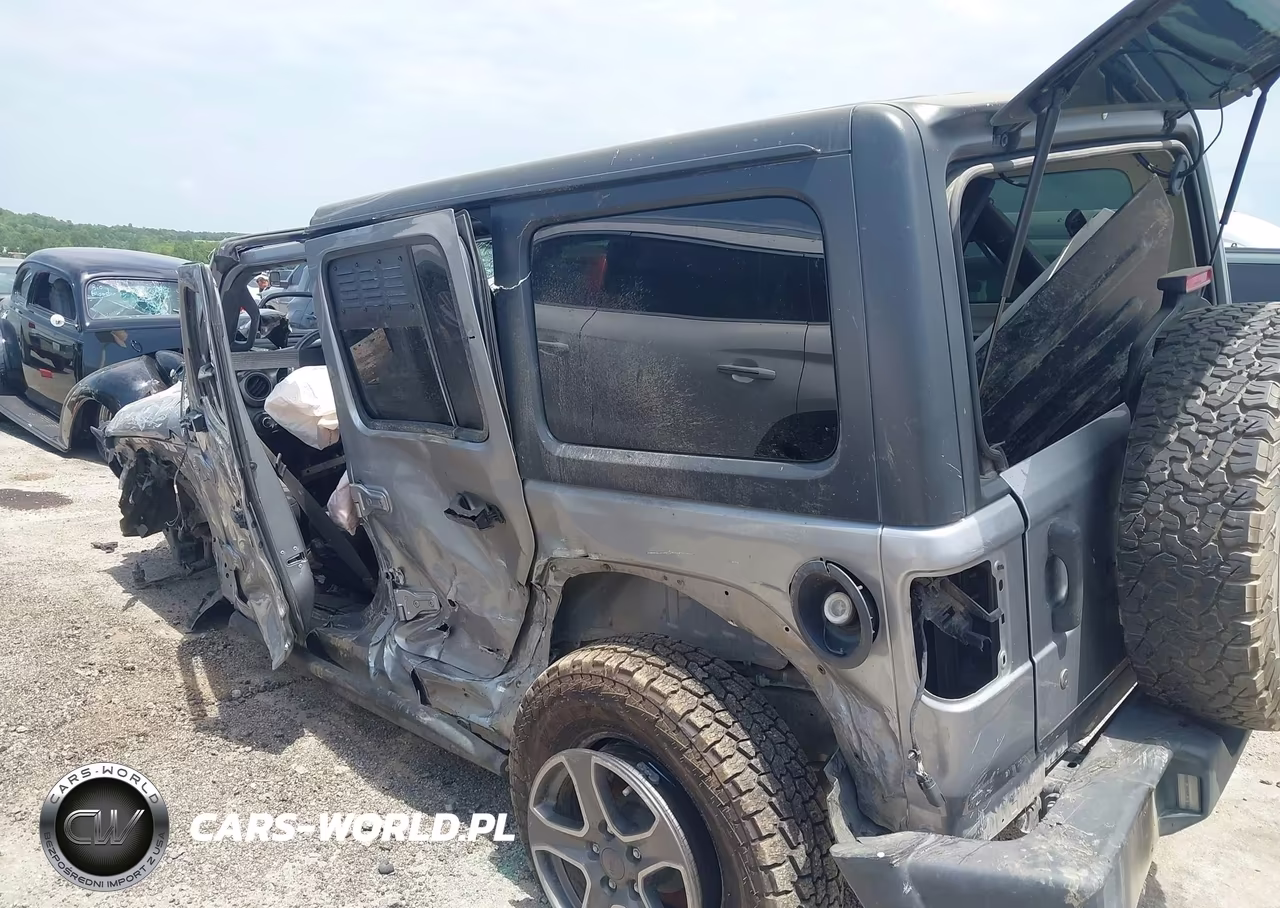 2018 Jeep Wrangler Unlimited Sport S 4X4 VIN:1C4HJXDG5JW114879 - 6