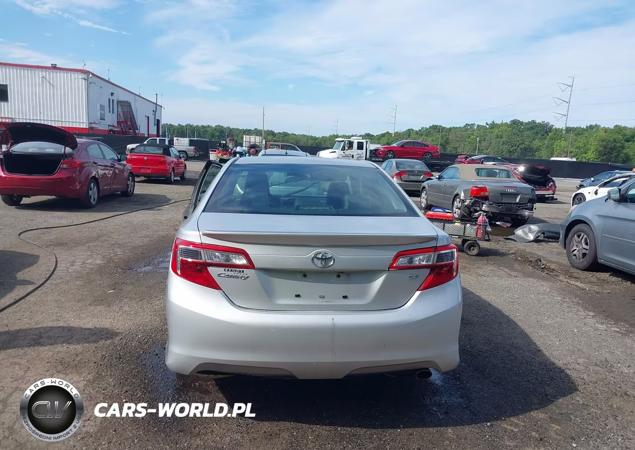 2014 Toyota Camry Se VIN:4T1BF1FKXEU316085 - 16