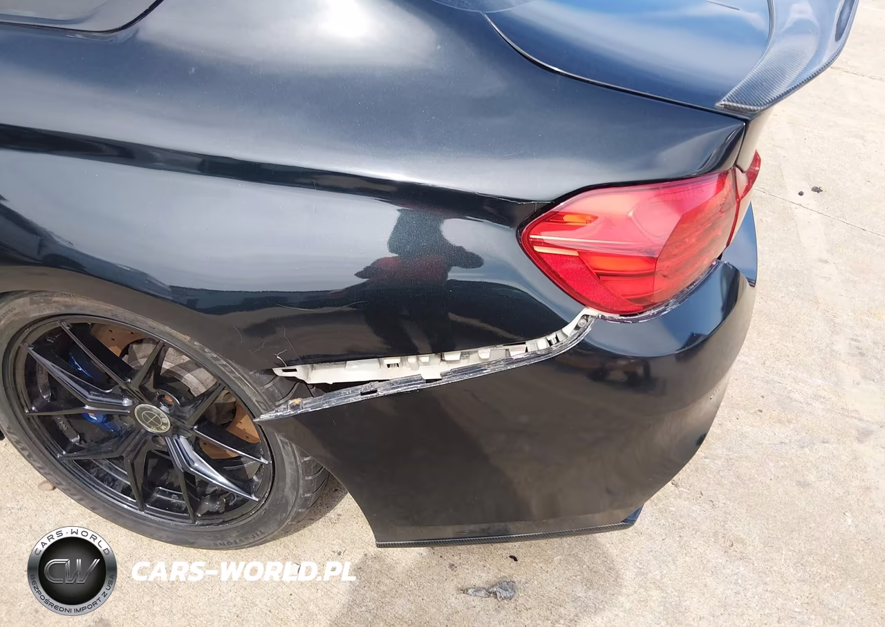 2016 BMW M4 VIN:WBS3R9C54GK338779 - 6