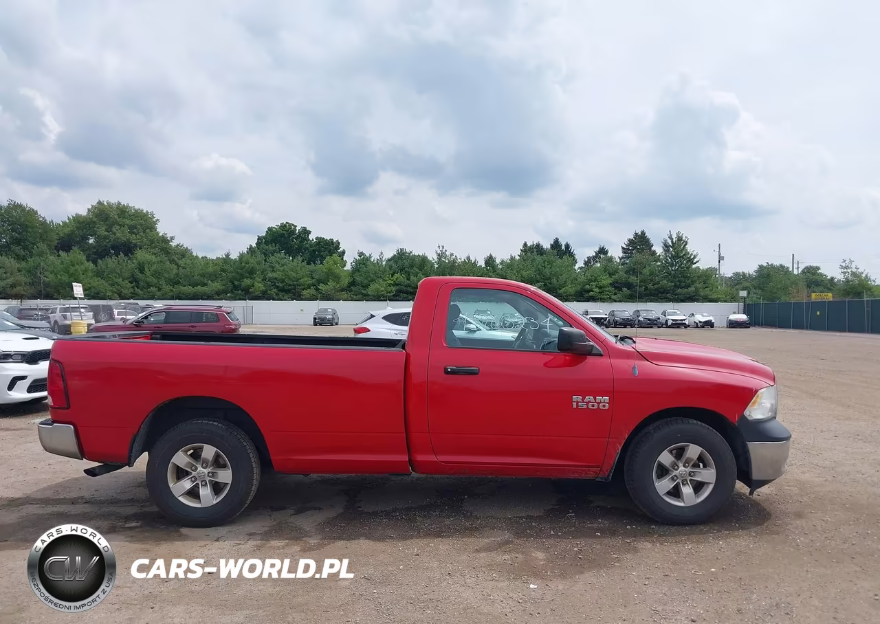 2013 Ram 1500 Tradesman VIN:3C6JR6DG4DG588384 - 13