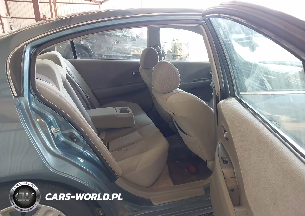 2002 Nissan Altima 2.5 S VIN:1N4AL11D82C276565 - 8