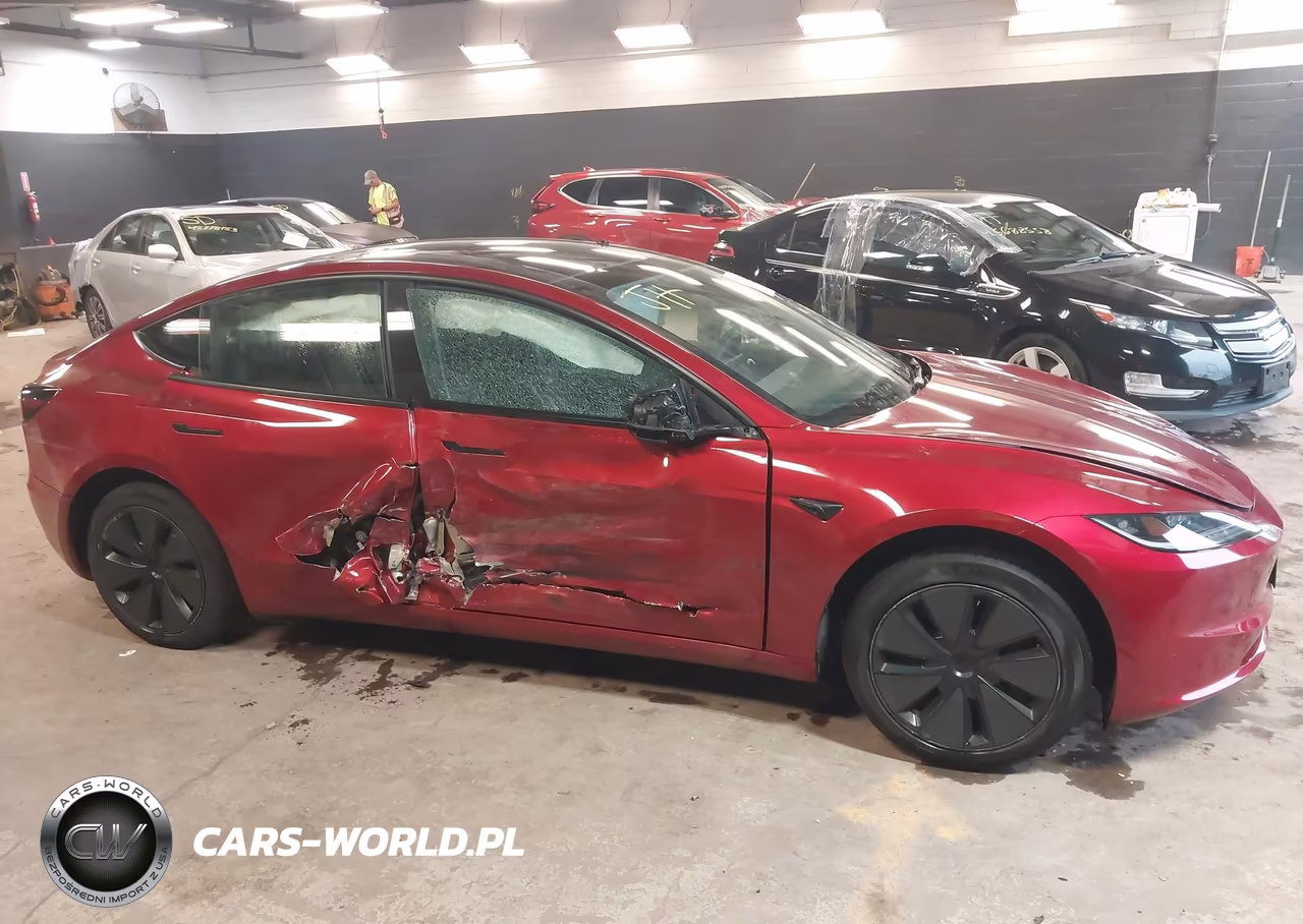 2026 Tesla Model 3 VIN:5YJ3E1EA6TF134586 - 13