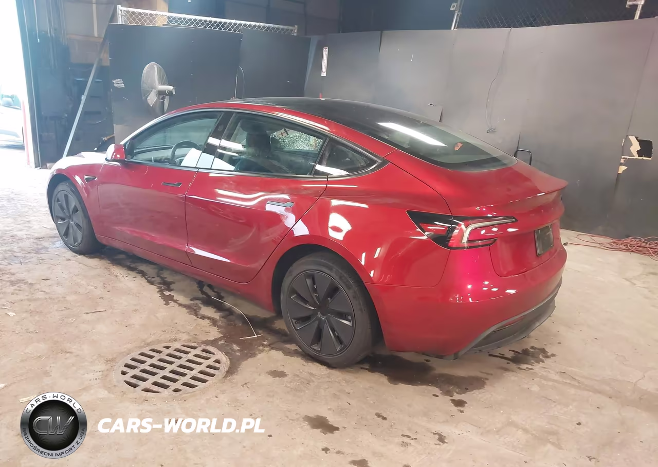 2026 Tesla Model 3 VIN:5YJ3E1EA6TF134586 - 3