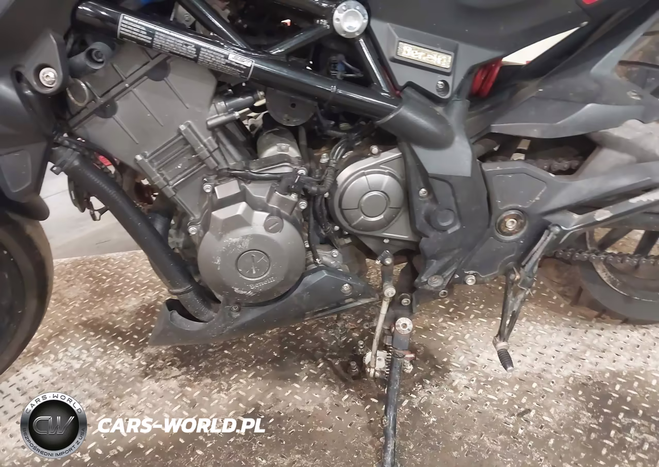 2022 Benelli 302S VIN:LBBPHE043NBD43952 - 9