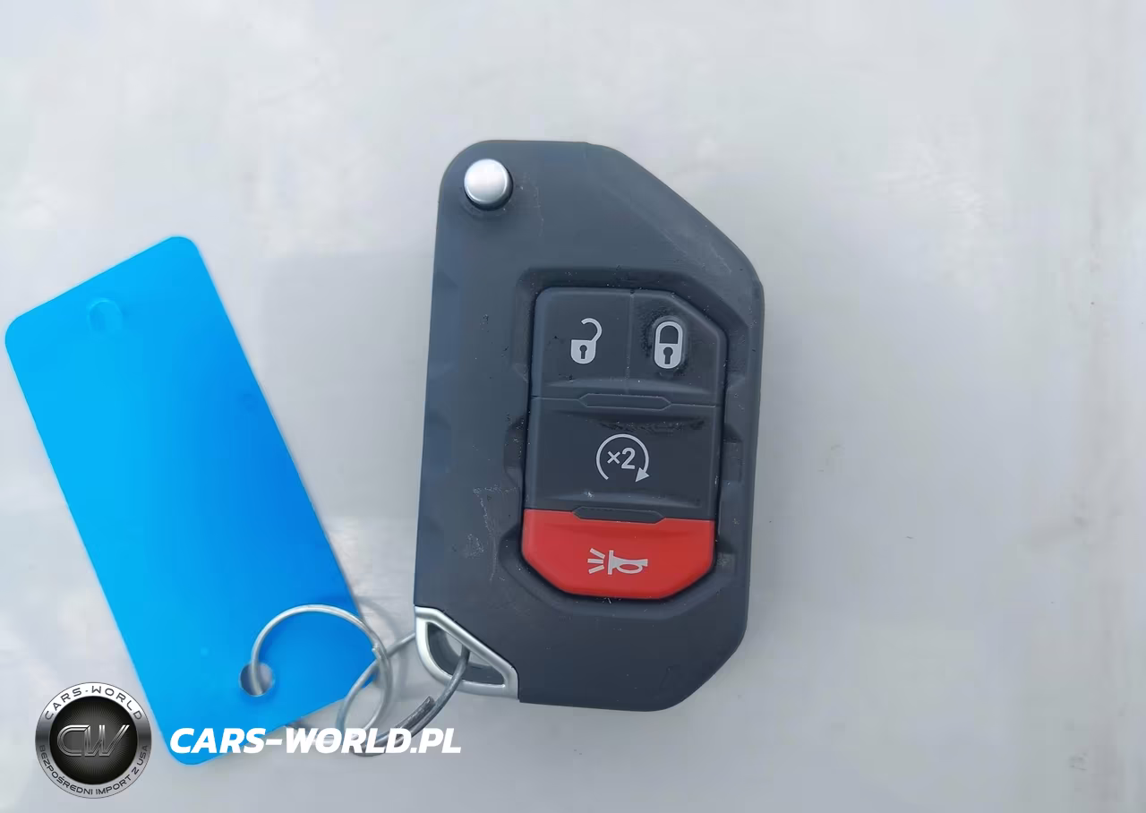 2025 Jeep Wrangler 4-Door Sahara 4X4 VIN:1C4PJXEN3SW618289 - 11