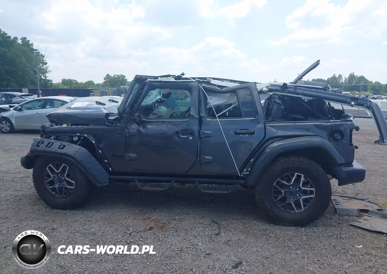 2025 Jeep Wrangler 4-Door Sahara 4X4 VIN:1C4PJXEN3SW618289 - 15