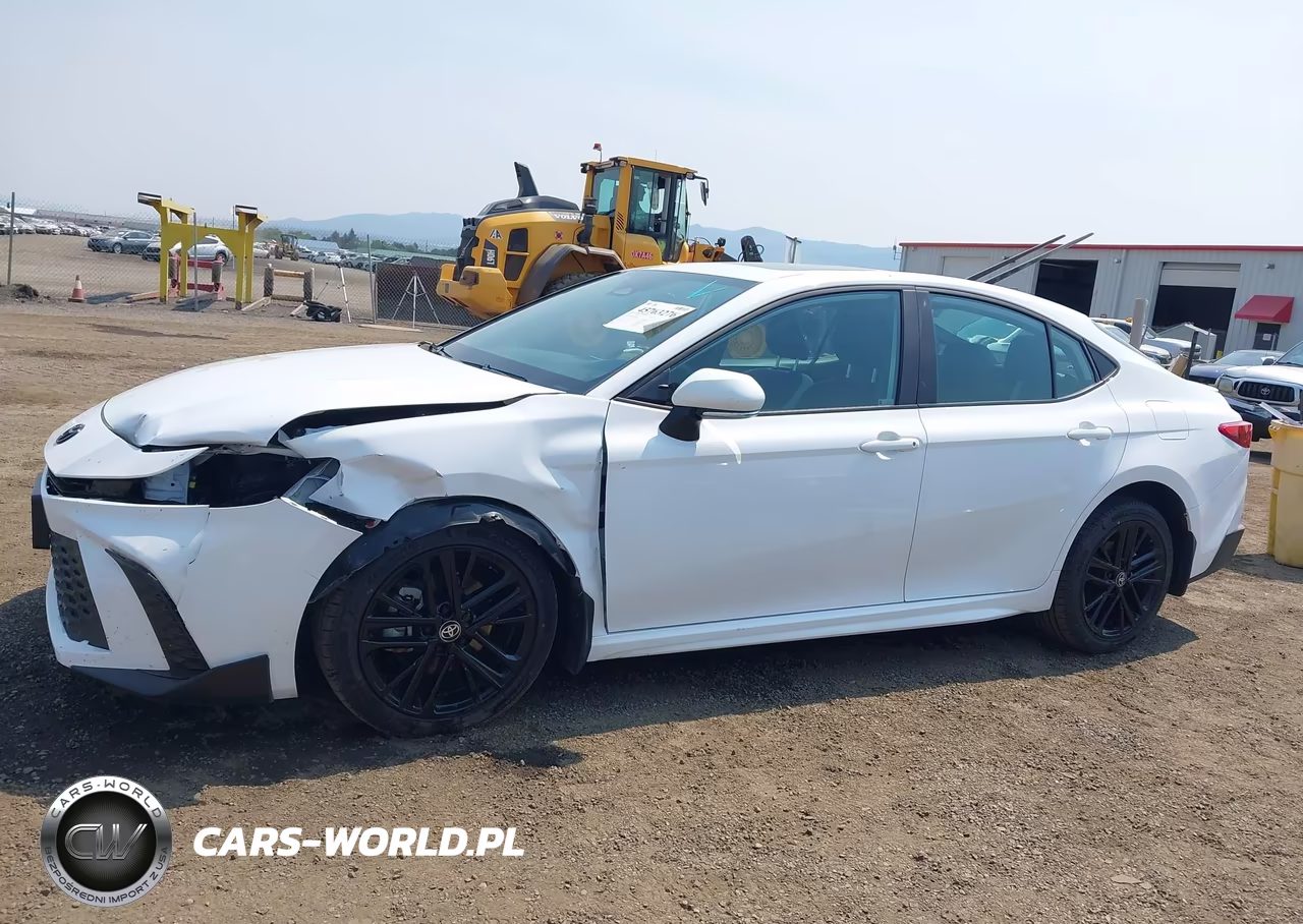 2025 Toyota Camry Se VIN:4T1DBADKXSU539505 - 15