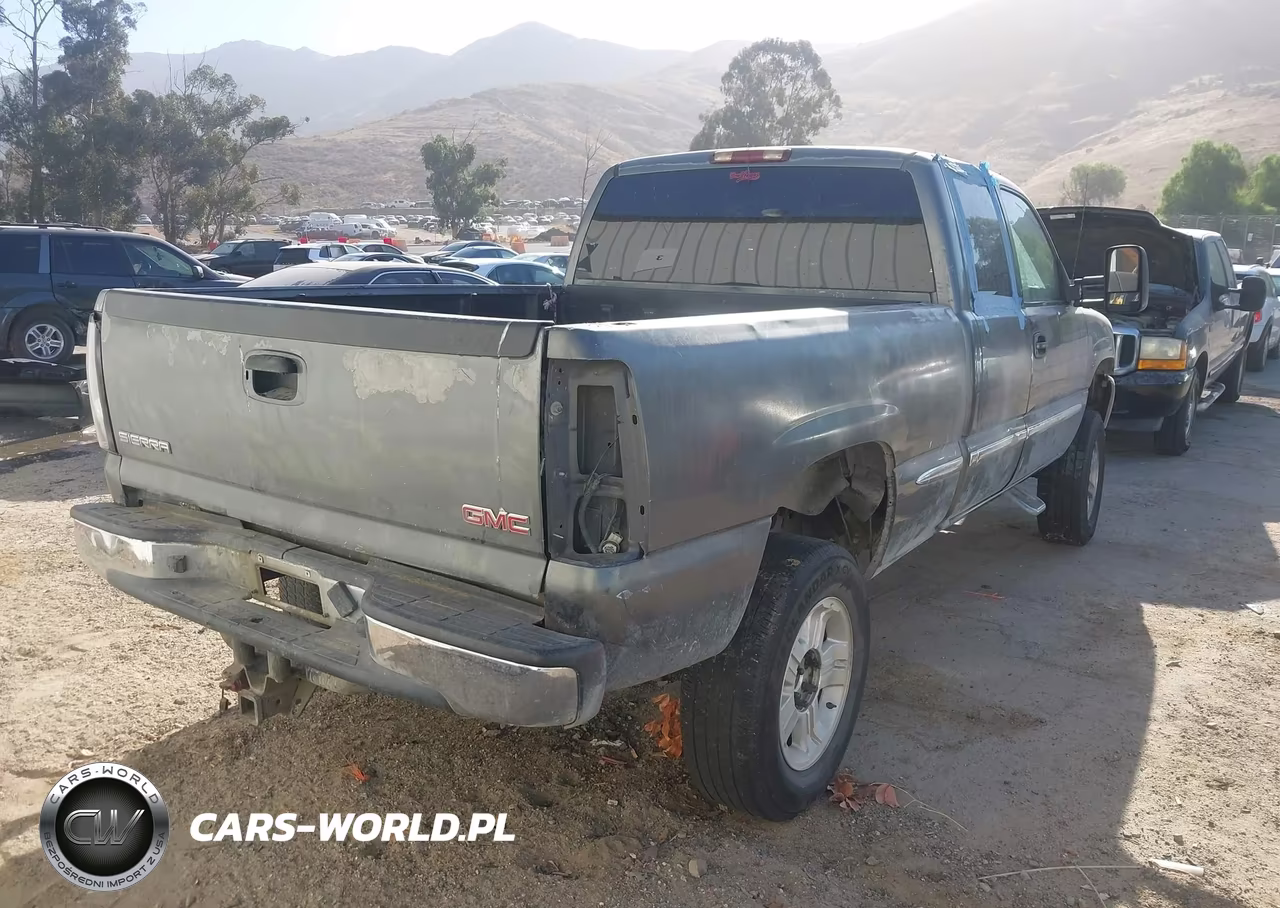 2000 GMC Sierra 1500 Sle VIN:1GTEC19T5YZ153884 - 4