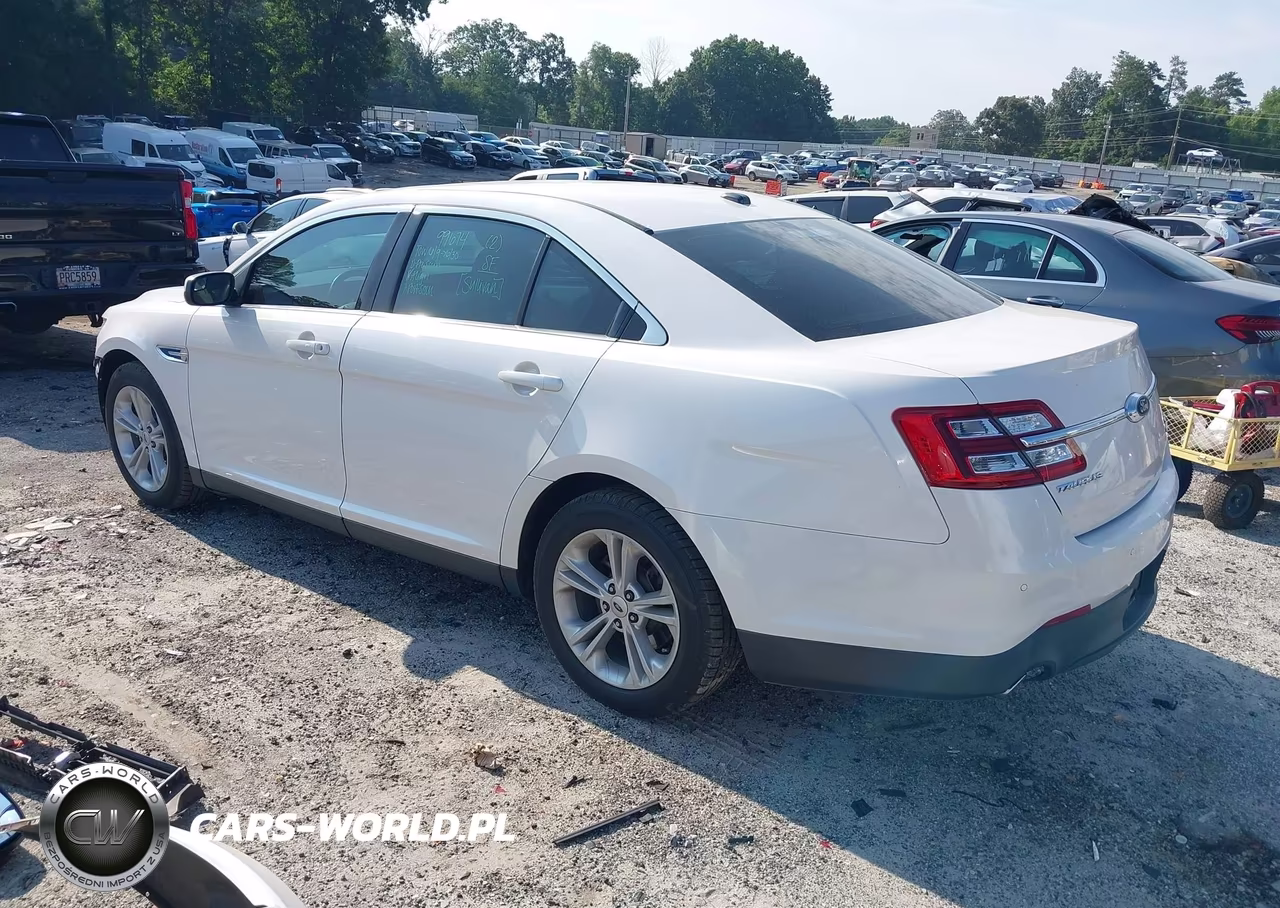 2017 Ford Taurus Sel VIN:1FAHP2E85HG112228 - 3