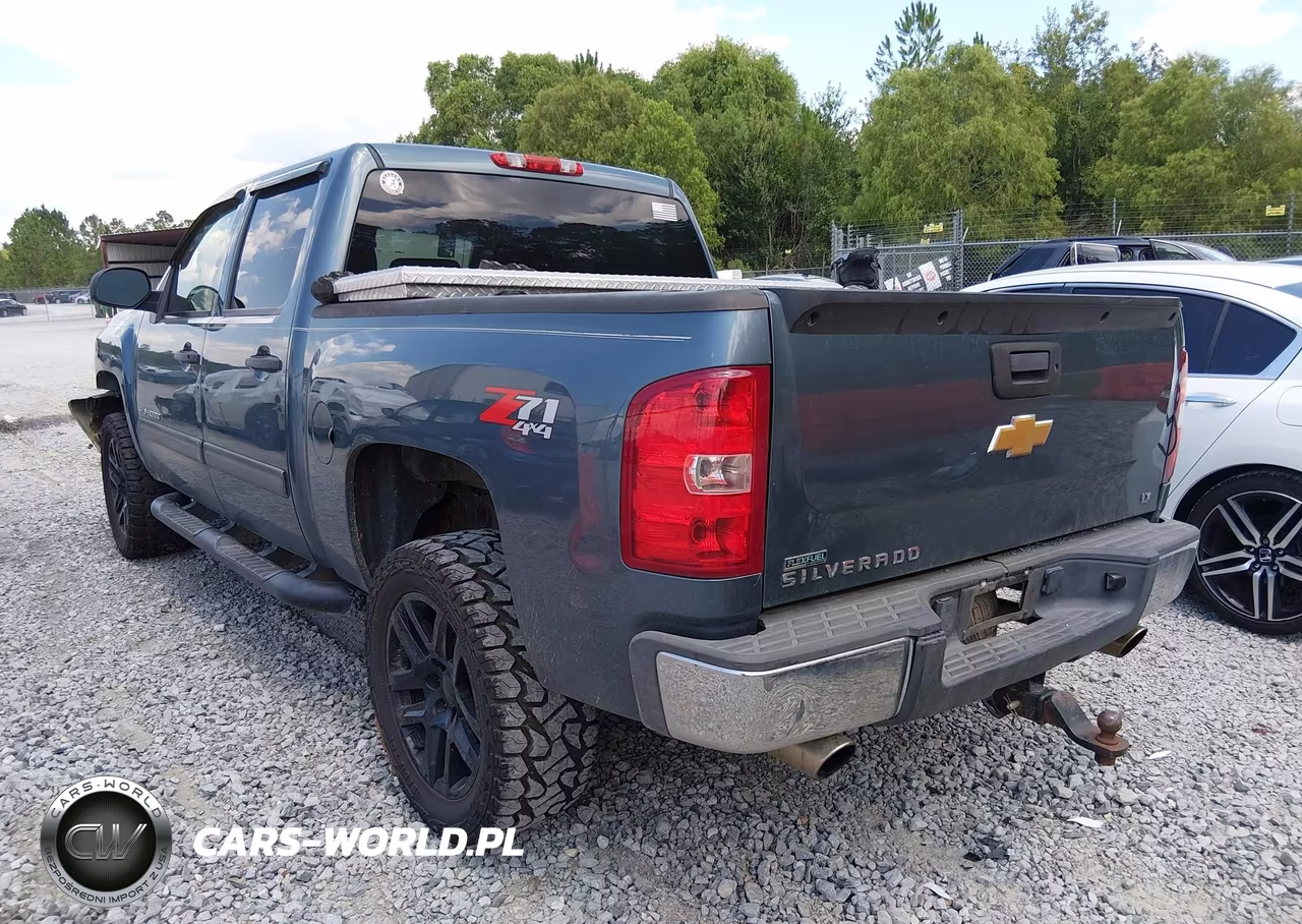 2011 Chevrolet Silverado 1500 Lt VIN:3GCPKSE30BG404437 - 3