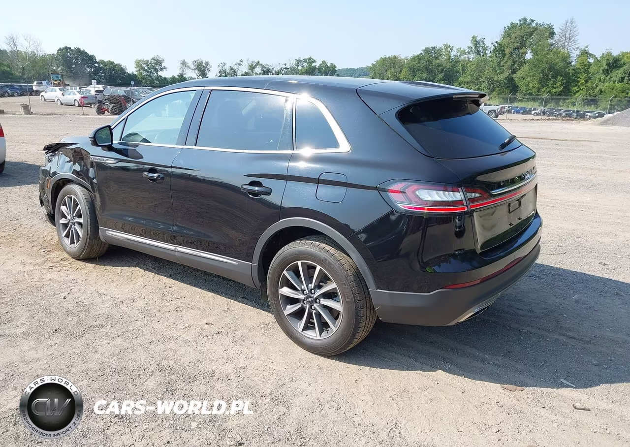 2022 Lincoln Nautilus Standard VIN:2LMPJ8J96NBL17584 - 3