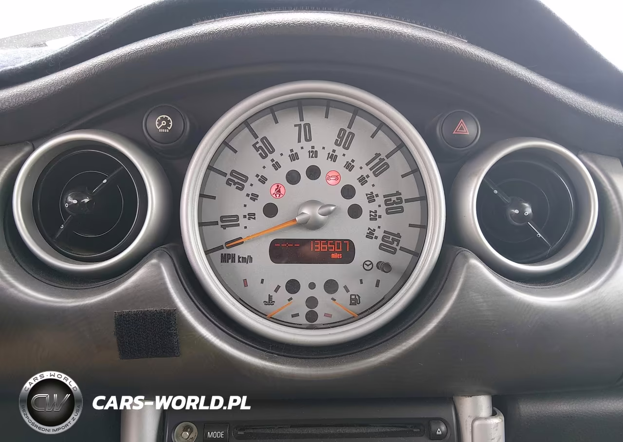 2006 Mini Cooper S VIN:WMWRE33536TL16689 - 12