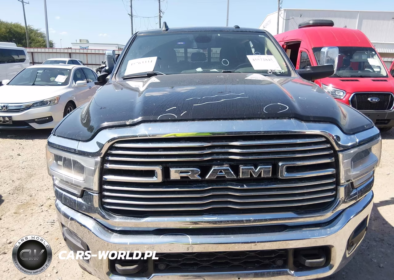 2022 Ram 2500 Laramie 4X4 6'4 Box VIN:3C6UR5NL5NG221546 - 13
