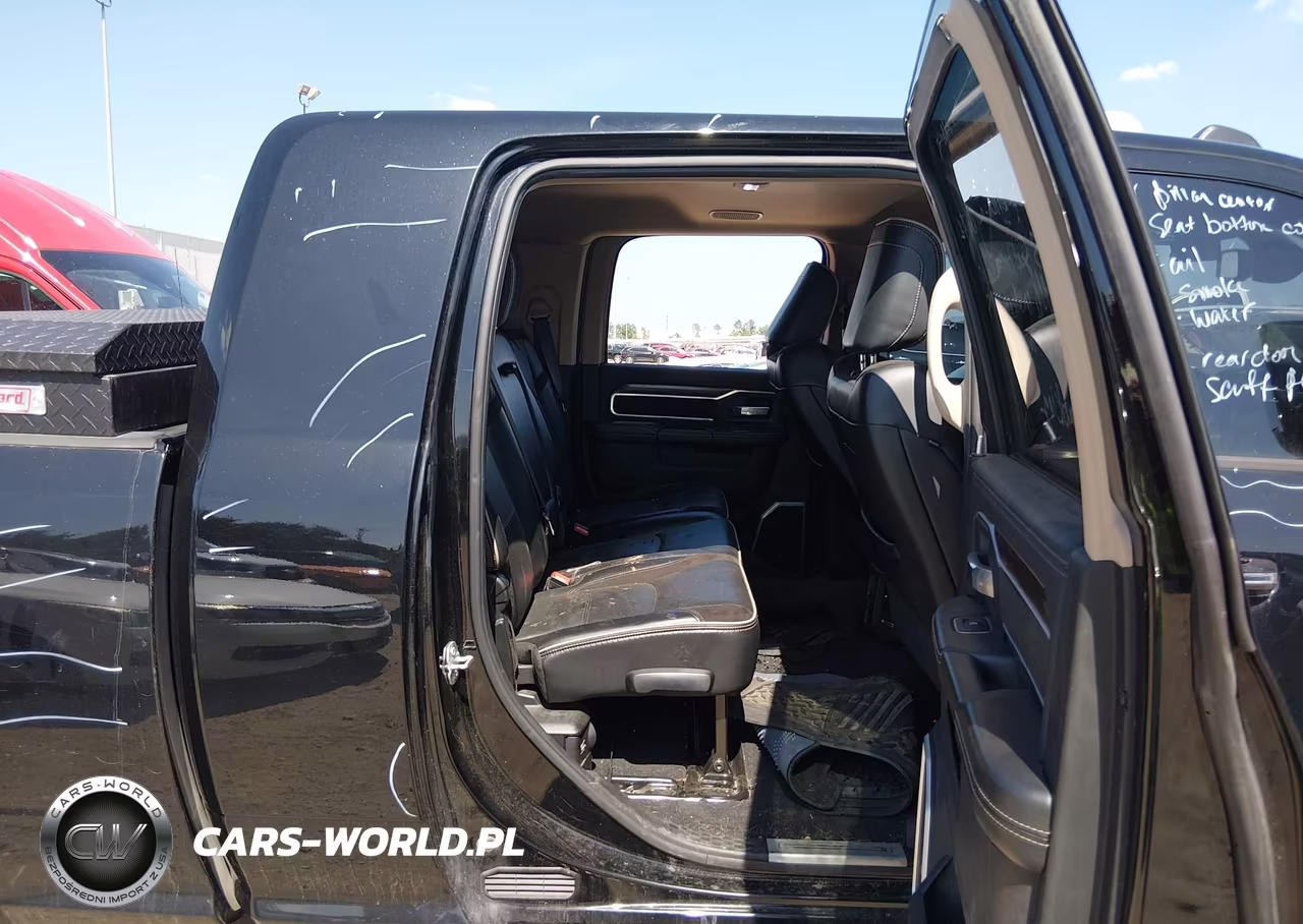 2022 Ram 2500 Laramie 4X4 6'4 Box VIN:3C6UR5NL5NG221546 - 8