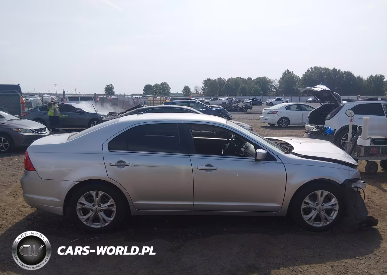 2012 Ford Fusion Se VIN:3FAHP0HA8CR251533 - 13