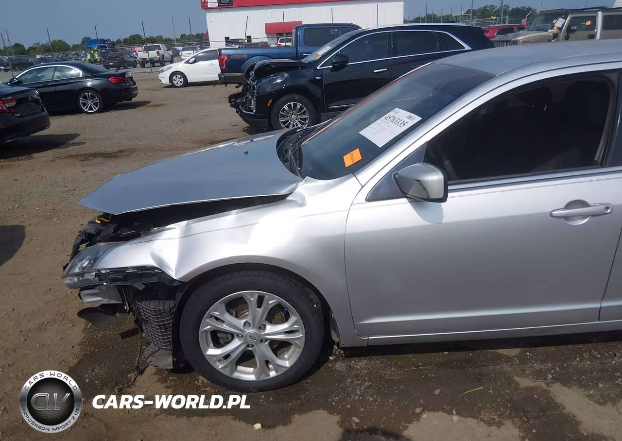 2012 Ford Fusion Se VIN:3FAHP0HA8CR251533 - 18