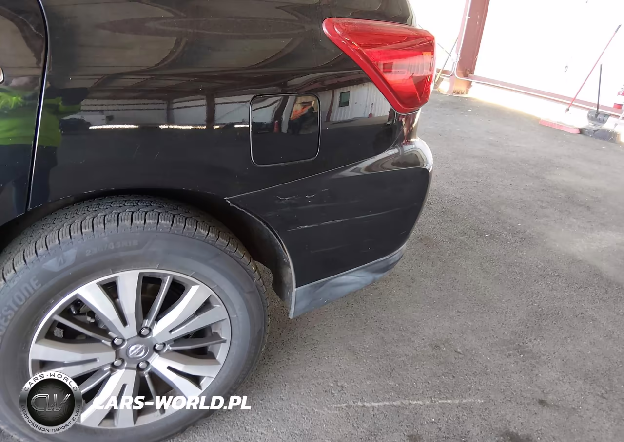 2018 Nissan Pathfinder S VIN:5N1DR2MM8JC602463 - 6