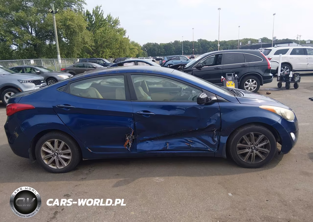 2013 Hyundai Elantra Gls VIN:KMHDH4AE6DU530544 - 12