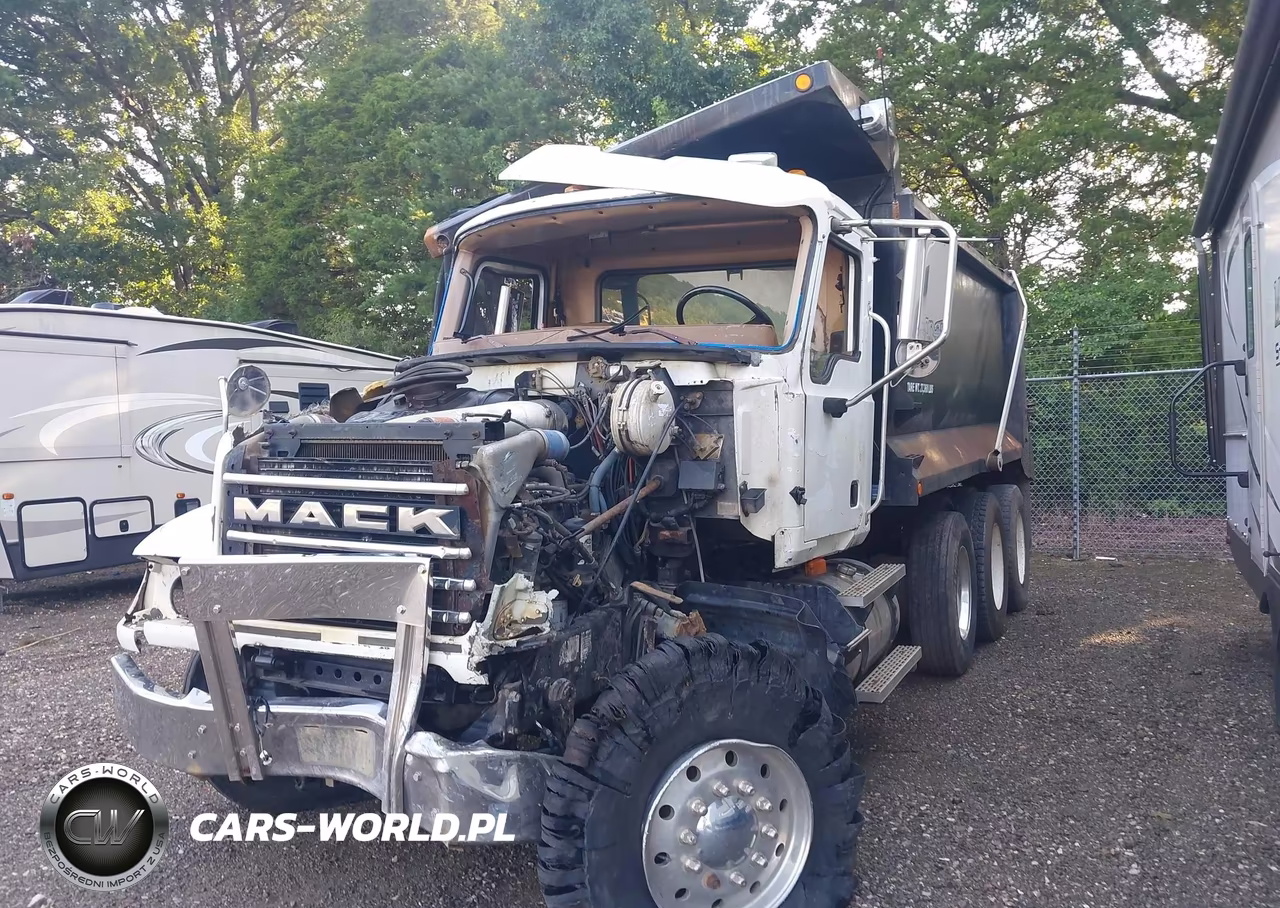 2004 Mack 700 Cv700 VIN:1M2AG11C64M013313 - 14