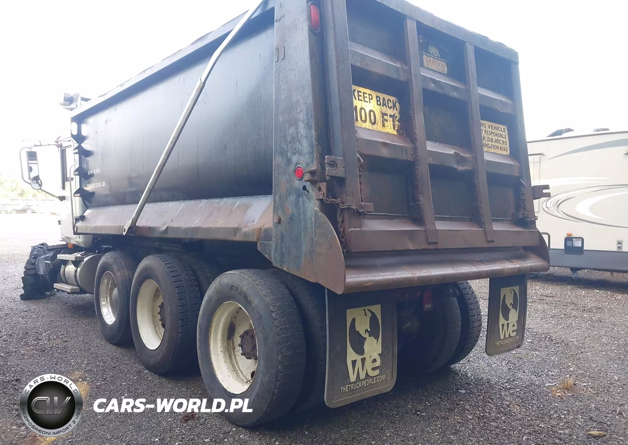 2004 Mack 700 Cv700 VIN:1M2AG11C64M013313 - 3