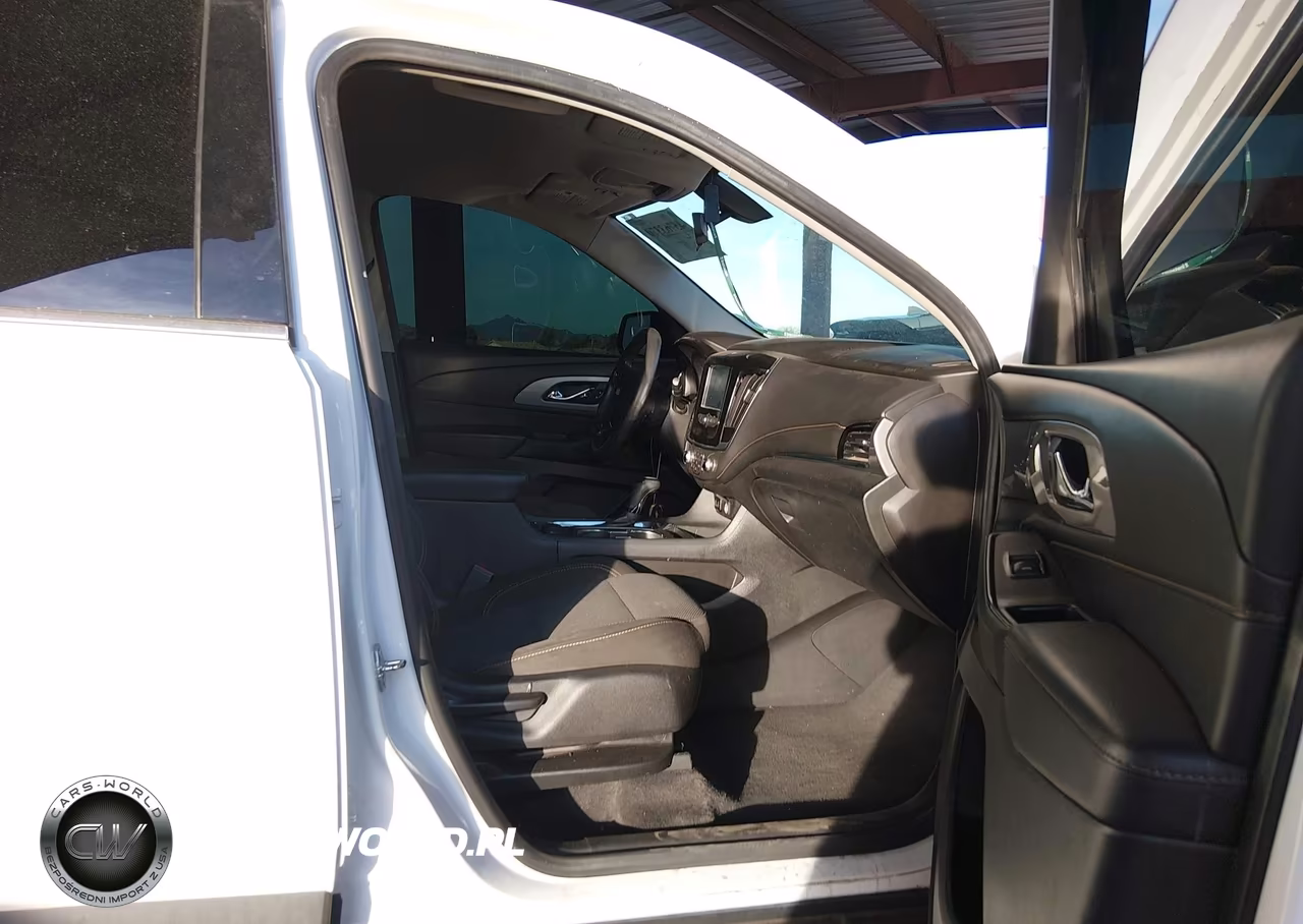 2019 Chevrolet Traverse Ls VIN:1GNERFKW0KJ175756 - 5