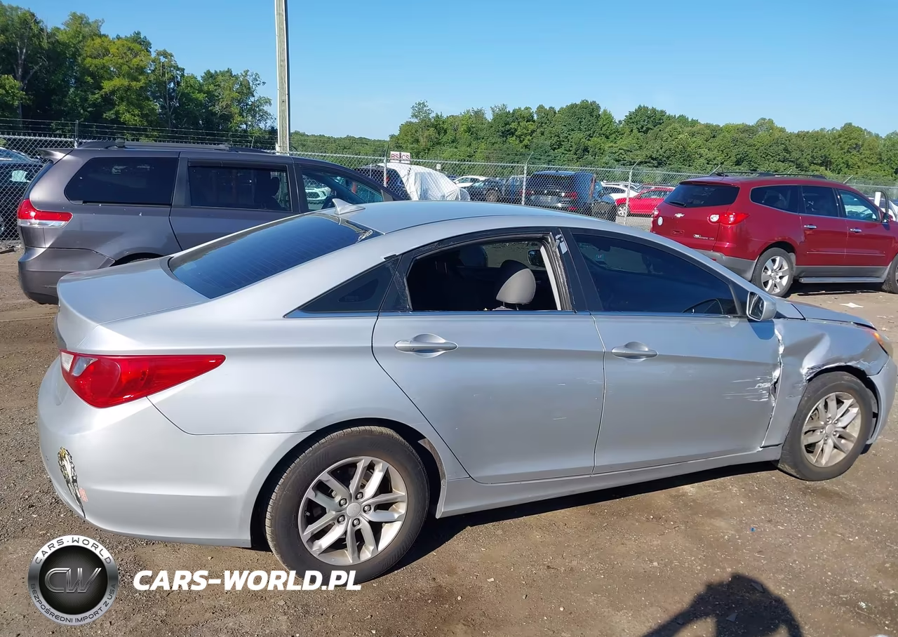 2011 Hyundai Sonata Gls VIN:5NPEB4AC0BH211477 - 13