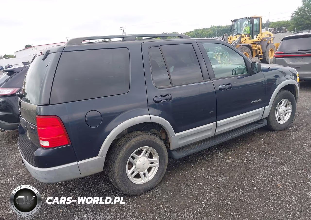2002 Ford Explorer Xlt VIN:1FMZU73E02UB68496 - 4
