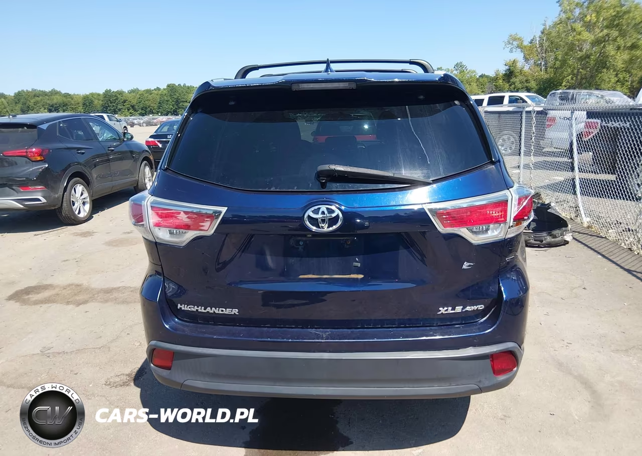 2015 Toyota Highlander Xle V6 VIN:5TDJKRFH4FS152420 - 16
