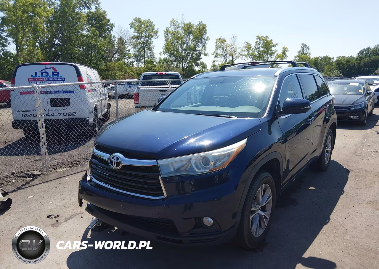 2015 Toyota Highlander Xle V6 VIN:5TDJKRFH4FS152420 - 2