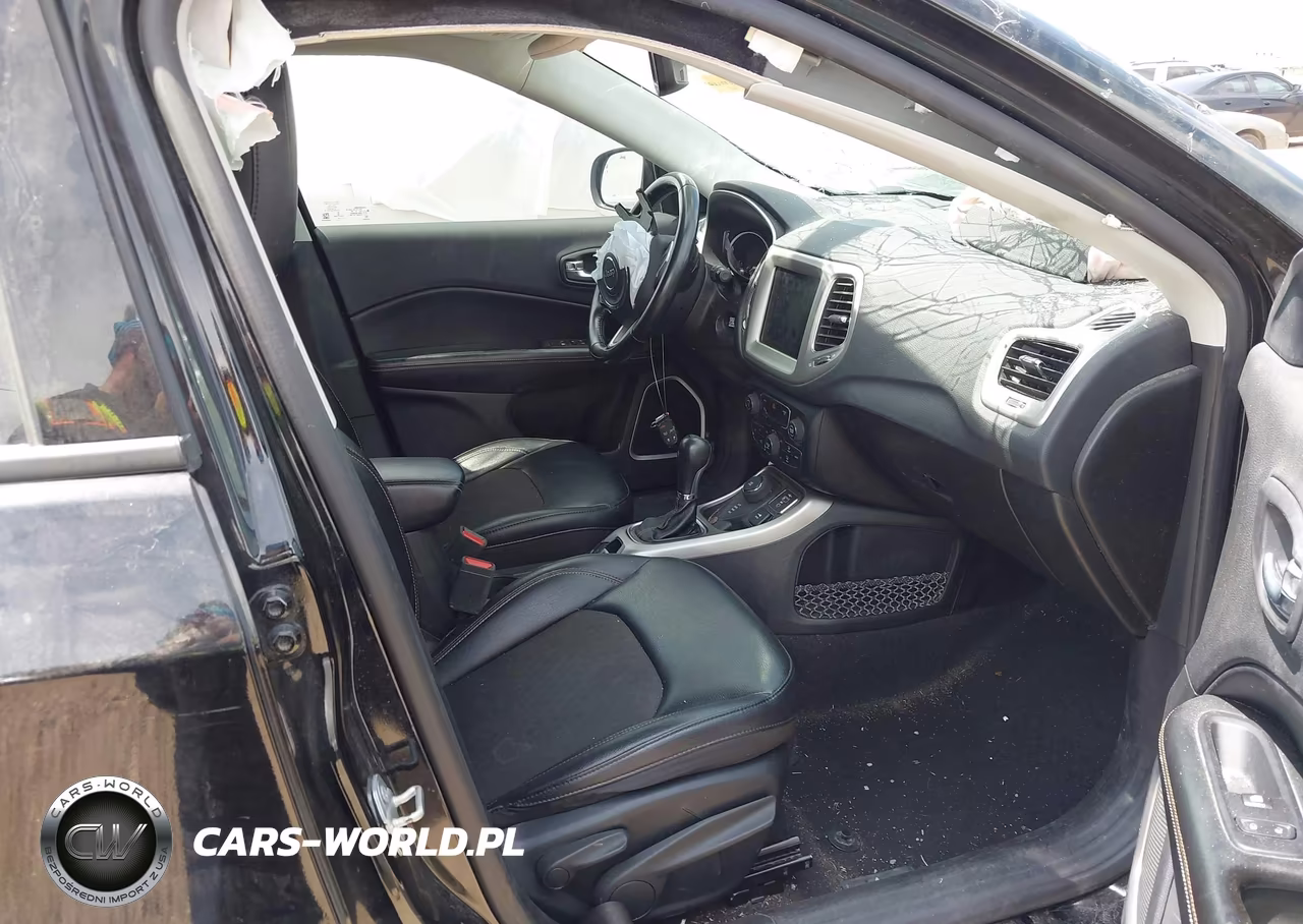 2020 Jeep Compass Latitude 4X4 VIN:3C4NJDBB0LT236311 - 5