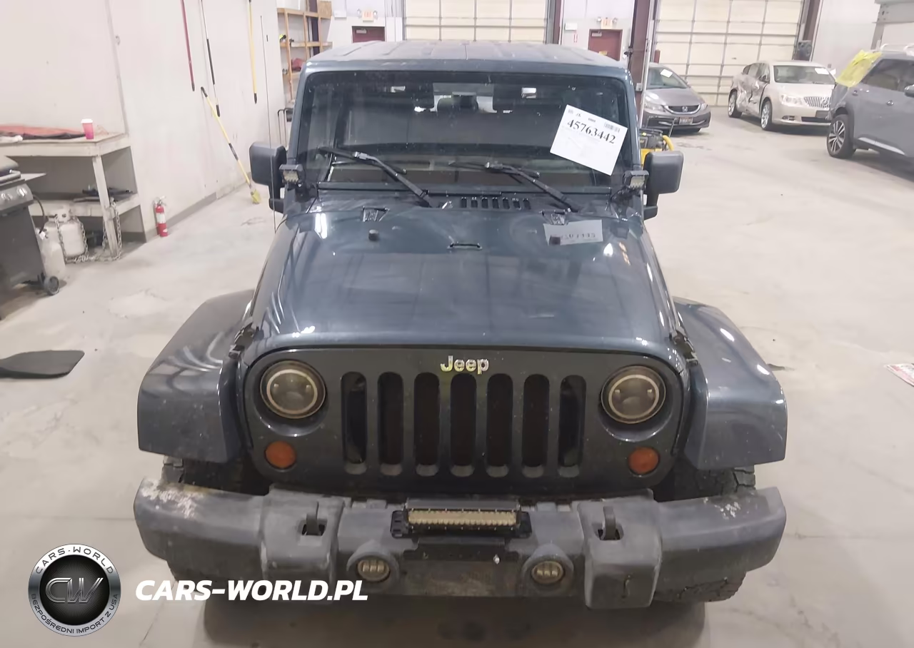 2007 Jeep Wrangler Sahara VIN:1J4FA54187L108912 - 13