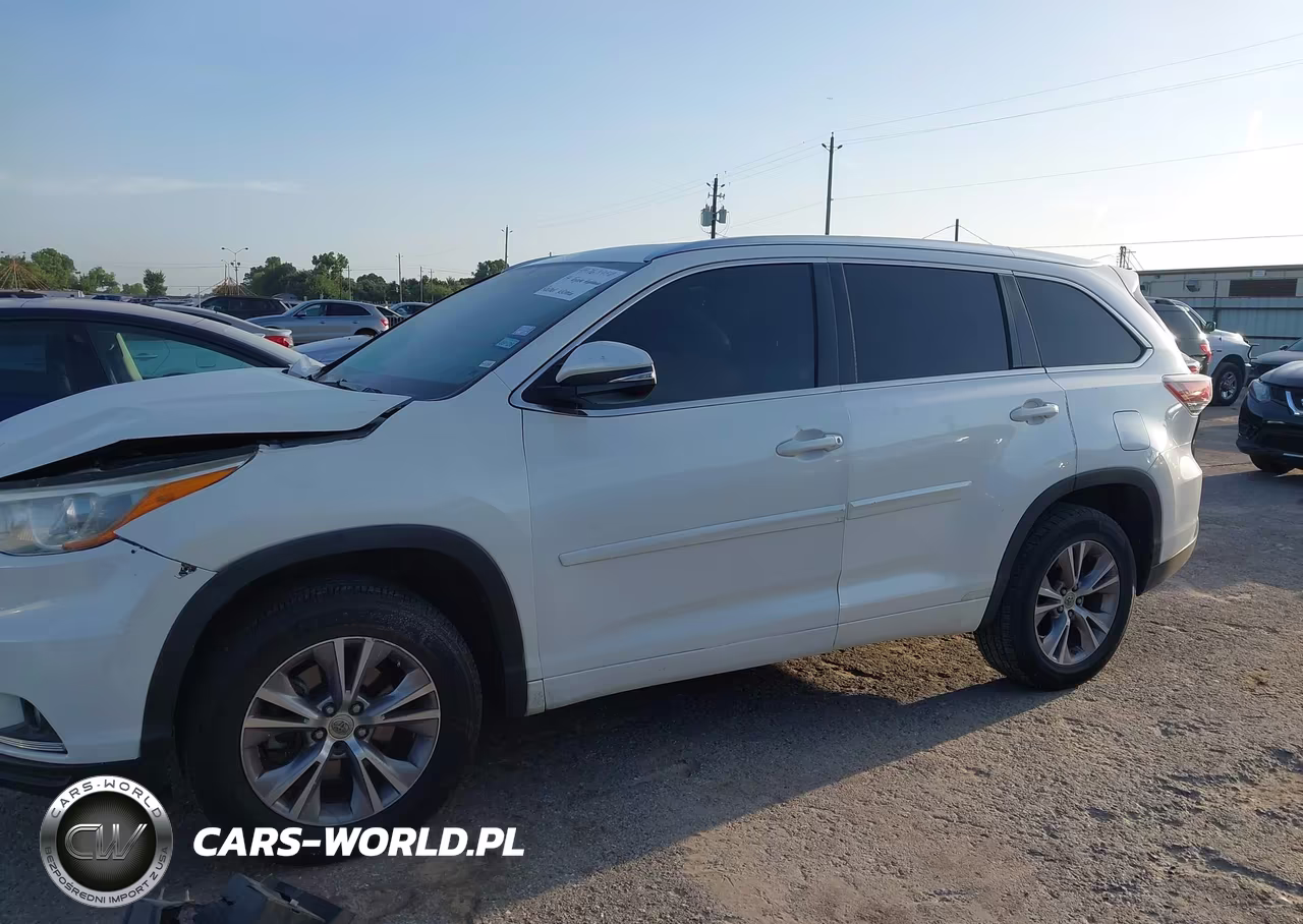 2014 Toyota Highlander Xle V6 VIN:5TDKKRFH8ES004502 - 15