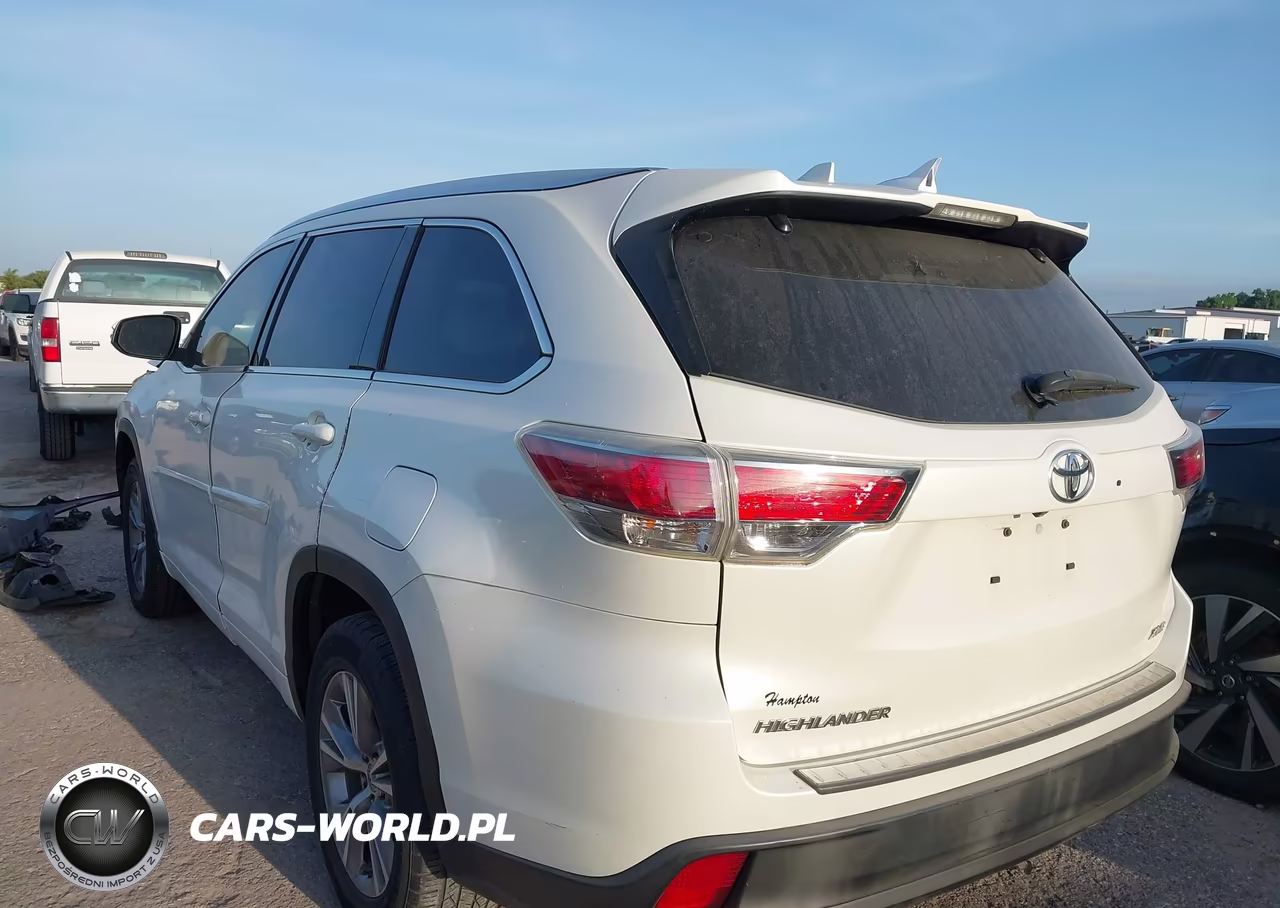 2014 Toyota Highlander Xle V6 VIN:5TDKKRFH8ES004502 - 3