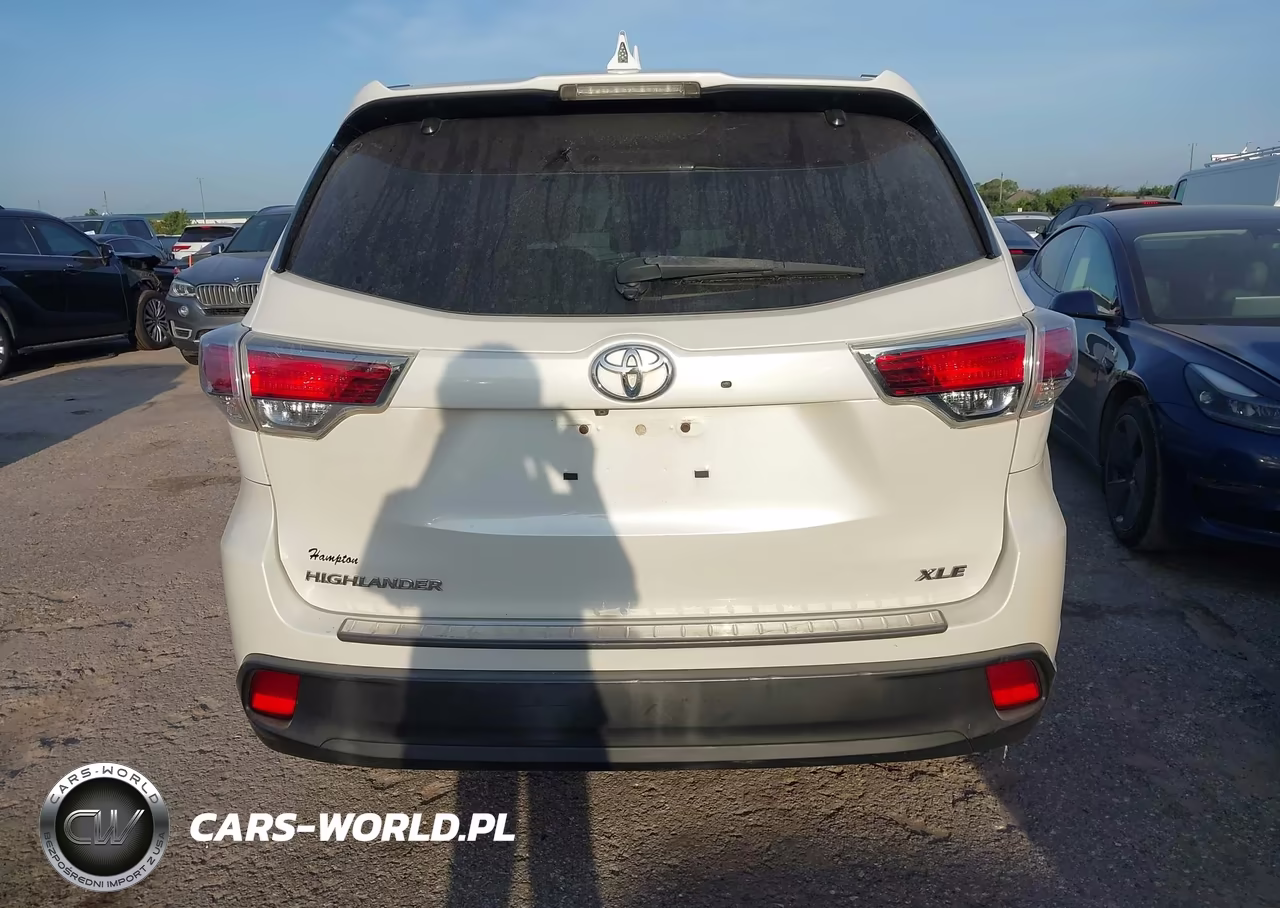 2014 Toyota Highlander Xle V6 VIN:5TDKKRFH8ES004502 - 4